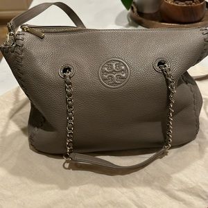 Tory Burch Marion Chain- Strap leather tote